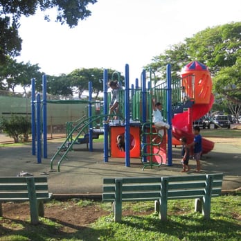 Kahala Community Park - play structure with tennis courts to the left - Parks Near Me - Honolulu, Hawaii