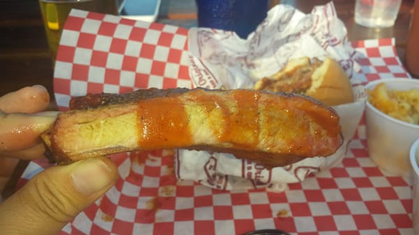 Moe's Original BBQ by null