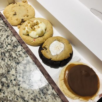 Crumbl - Alamo Ranch - Bakeries Near Me - San Antonio, Texas