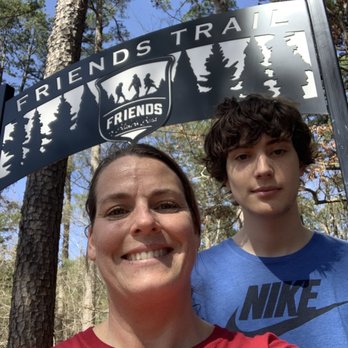 Beavers Bend State Park - Entrance to Friends Trail - Parks Near Me - Broken Bow, Oklahoma Beavers Bend State Park - Entrance to Friends Trail - Parks Near Me - Broken Bow, Oklahoma