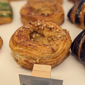 Daan Go Cake Lab - Desserts Near Me - Richmond, British Columbia Daan Go Cake Lab - Desserts Near Me - Richmond, British Columbia