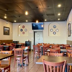 Shiraz Bistro & Market - Inside