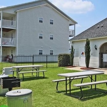 South Main Apartments - Apartments Near Me - Hope Mills, North Carolina South Main Apartments - Apartments Near Me - Hope Mills, North Carolina