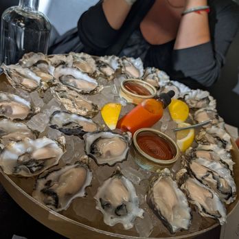 Hook & Line - 24ct Oysters - Seafood Near Me - Santa Cruz, California Hook & Line - 24ct Oysters - Seafood Near Me - Santa Cruz, California