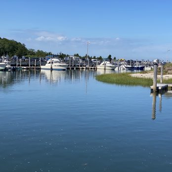 Young's Fish Market - boats docked at a dock - Seafood Markets Near Me - Orleans, Massachusetts