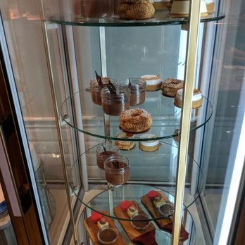 Au Comptoir - French Near Me - Vancouver, British Columbia Au Comptoir - French Near Me - Vancouver, British Columbia