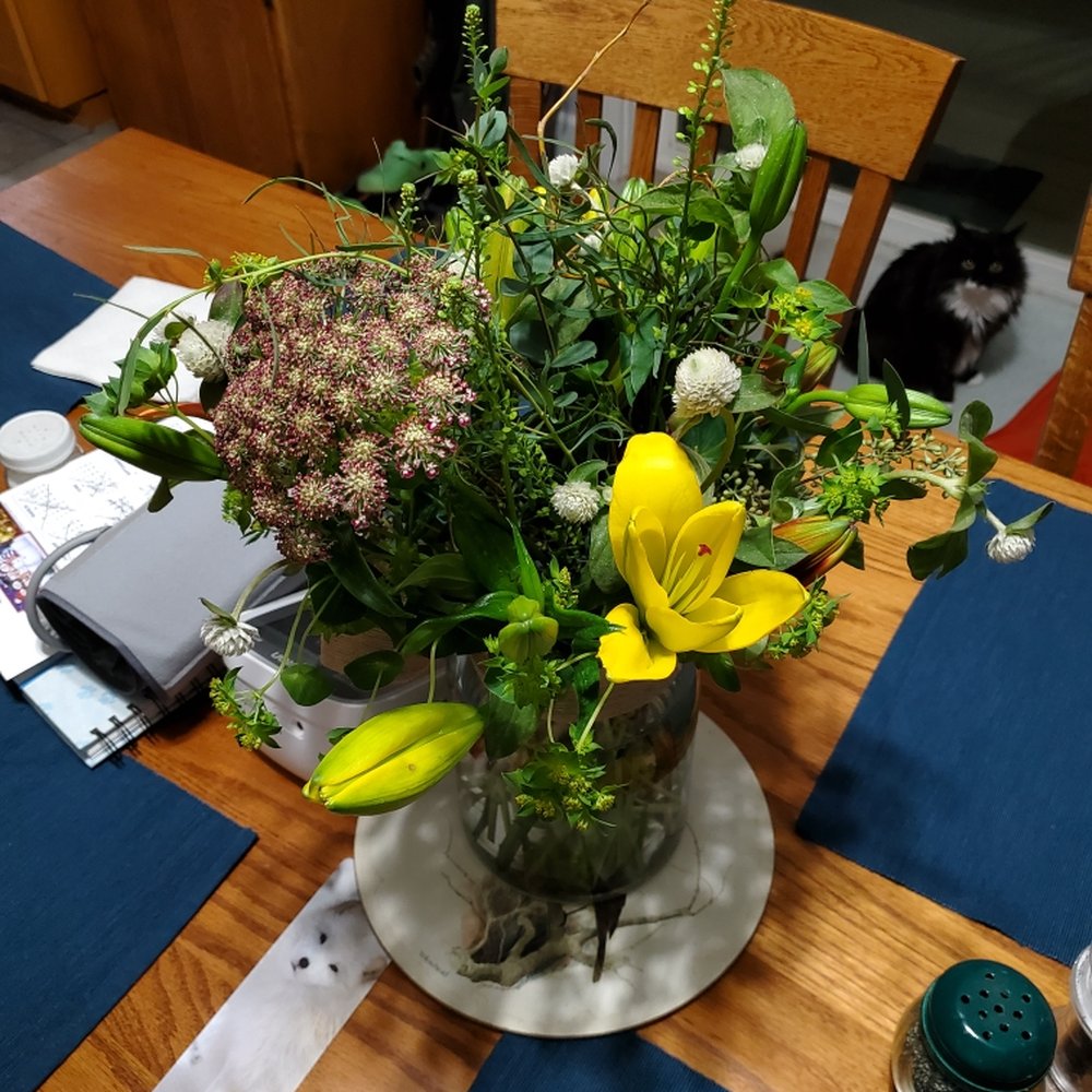 Three Sisters Floral - Florists Near Me - Sisters, Oregon