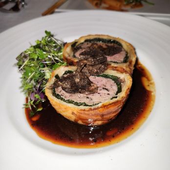 Bernini Honolulu - Duck wellington w foie gras, must have! - Italian Near Me - Honolulu, Hawaii