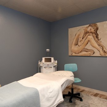 Glo Med Spa - Venus Versa treatment room - Medical Spas Near Me - Austin, Texas
