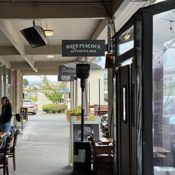 Niles Peacock Kitchen And Bar - Outside and they have outside seating - Cocktail Bars Near Me - Edmonds, Washington Niles Peacock Kitchen And Bar - Outside and they have outside seating - Cocktail Bars Near Me - Edmonds, Washington