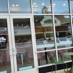 The Nutmeg Sweet Shoppe