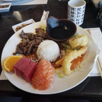 Marui Sushi - Bento Combo B with sashimi, mixed tempura, and beef teriyaki - Japanese Near Me - Corona, California Marui Sushi - Bento Combo B with sashimi, mixed tempura, and beef teriyaki - Japanese Near Me - Corona, California