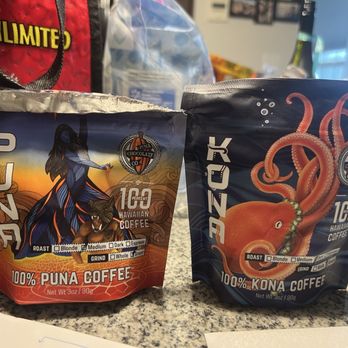 Puna Chocolate Company - Packaging 5/5 Coffee 5/5 Chocolates 5/5 - Chocolatiers & Shops Near Me - Hilo, Hawaii Puna Chocolate Company - Packaging 5/5 Coffee 5/5 Chocolates 5/5 - Chocolatiers & Shops Near Me - Hilo, Hawaii