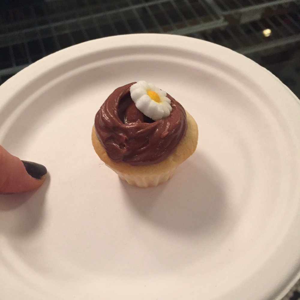 Magnolia Bakery - Bakeries Near Me - Chicago, Illinois Magnolia Bakery - Bakeries Near Me - Chicago, Illinois