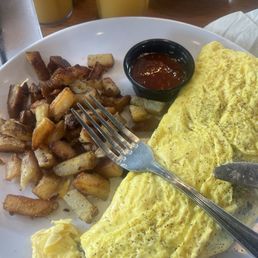 Veggie omelette with home fries!