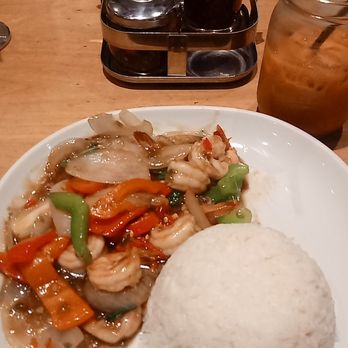 Thai Canteen - The spicy shrimp. Too sweet and smelled rotten. The thai tea was good. - Thai Near Me - Davis, California