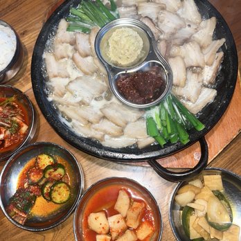 Jin Cook - Garlic SuYuk - Korean Near Me - Buena Park, California