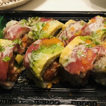 Moshi Moshi - Crazy tuna roll was our fav - Sushi Bars Near Me - Long Beach, New York