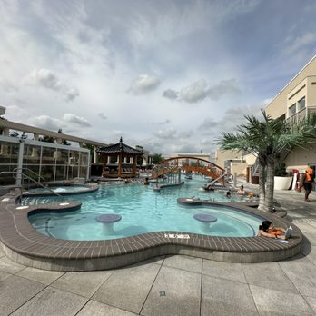 King Spa - Outdoor pool - Massage Therapy Near Me - Chantilly, Virginia King Spa - Outdoor pool - Massage Therapy Near Me - Chantilly, Virginia