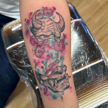 Evil Twin Tattoo - Tattoo Near Me - Las Vegas, Nevada Evil Twin Tattoo - Tattoo Near Me - Las Vegas, Nevada