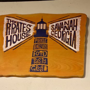Pirate's House Gift Shop - 06.30.20 - Souvenir Shops Near Me - Savannah, Georgia