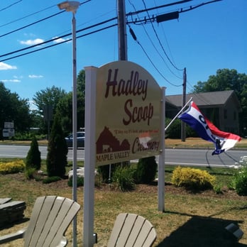 Hadley Scoop at the Silos - Hadley Scoop - Ice Cream & Frozen Yogurt Near Me - Hadley, Massachusetts