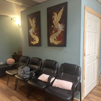 Smile Thai Health Spa - Lobby - Massage Therapy Near Me - Somerville, Massachusetts Smile Thai Health Spa - Lobby - Massage Therapy Near Me - Somerville, Massachusetts