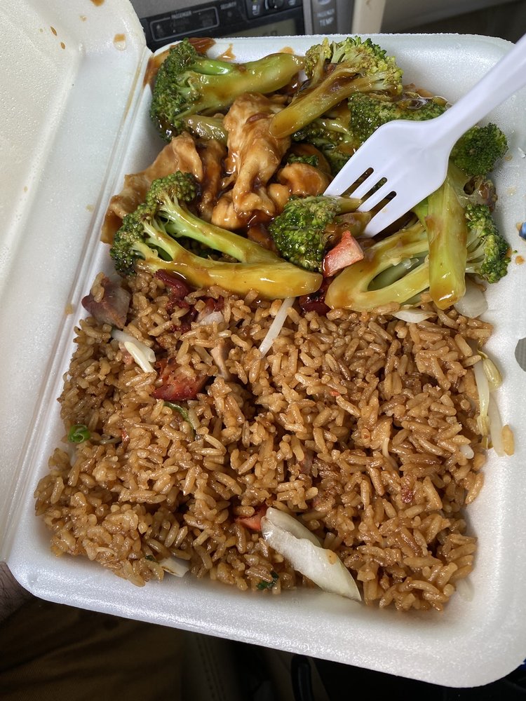 Liu S Garden Restaurant 14 Photos 45 Reviews Chinese 78 Bethany Rd Hazlet Nj United States Restaurant Reviews Phone Number Menu Yelp