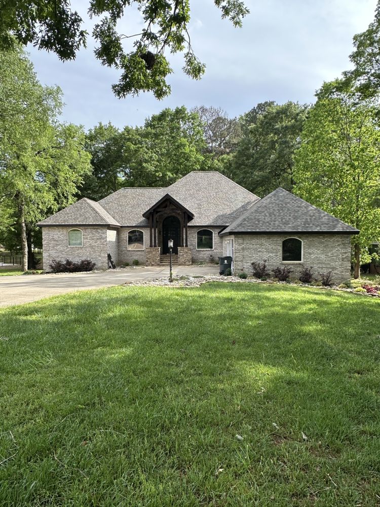 Slide of Four Seasons Roofing