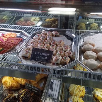 McDuffies Bakery - Closer you get, the better they look - Bakeries Near Me - Clarence, New York