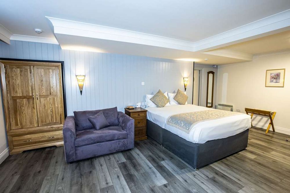 BEST WESTERN MANOR HOTEL - Updated July 2025 - 62 Photos - Hever Court
