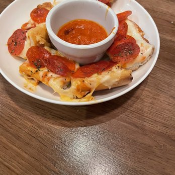 Cricket's Grill & Draft House - French Bread Pizza - American Near Me - Waco, Texas Cricket's Grill & Draft House - French Bread Pizza - American Near Me - Waco, Texas