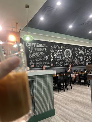 Yours Cafe by null