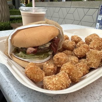 Joe's Burgers - Fast Food Near Me - Kirkland, Washington