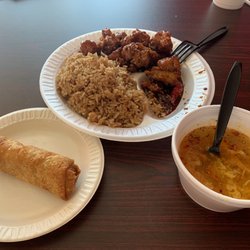 Chopsticks - Lunch special - General Tso chicken, egg roll, egg drop soup $7.50