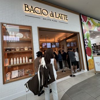 Bacio Di Latte - Desserts Near Me - Torrance, California