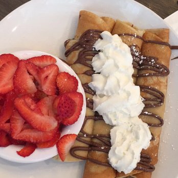 Broken Yolk Cafe - Nutella crepes!! - Breakfast & Brunch Near Me - Del Mar, California Broken Yolk Cafe - Nutella crepes!! - Breakfast & Brunch Near Me - Del Mar, California