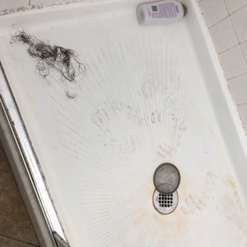 C&L Home - Bath before cleaning - Home Cleaning Near Me