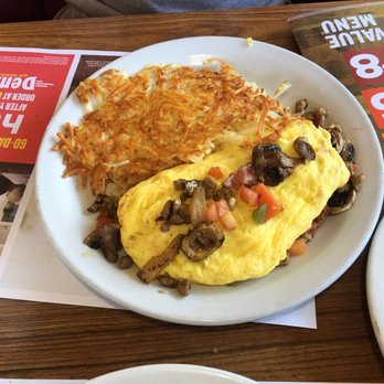 Denny's - Diners Near Me - San Diego, California