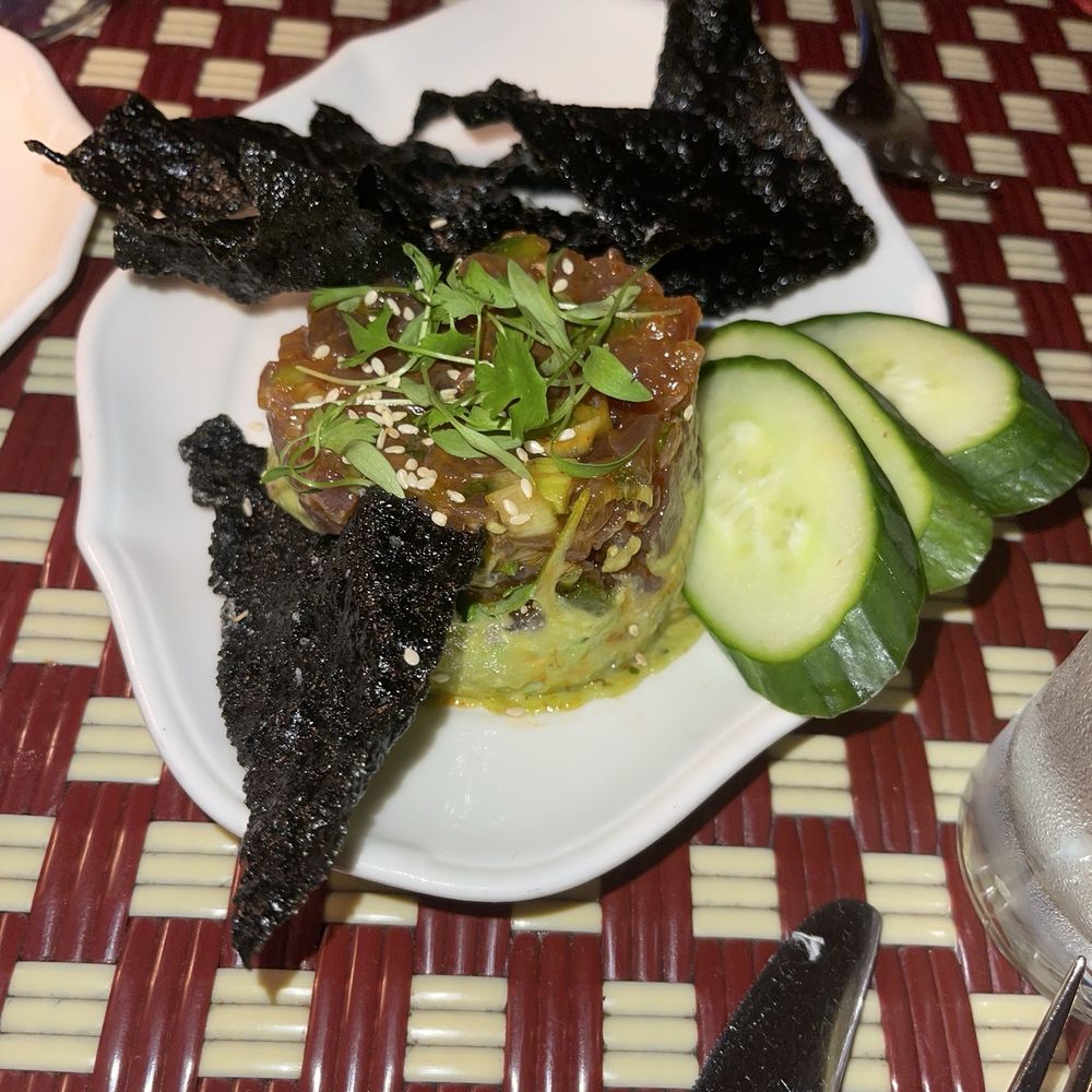 Chateau Marmont - Tuna Tartare - Hotels Near Me - West Hollywood, California
