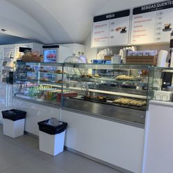 Ale-Hop Caffé - Inside
