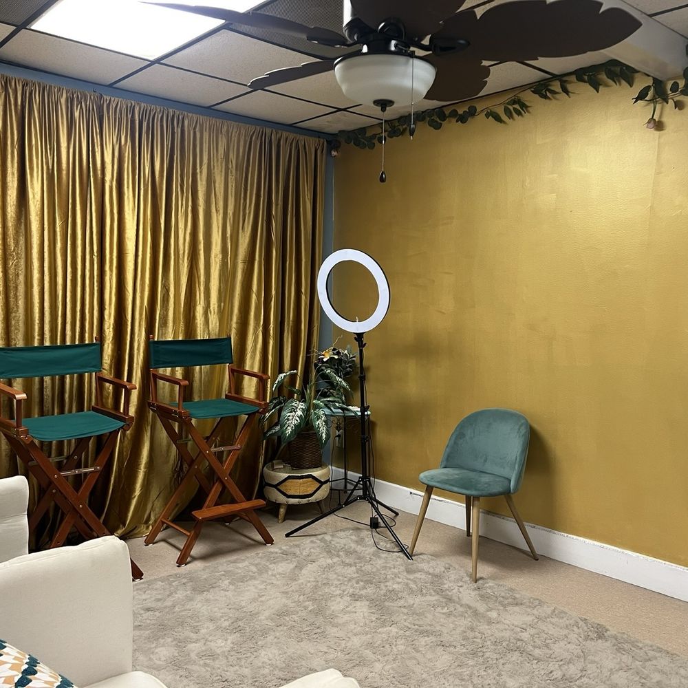 Pop Up And Create - Venues & Event Spaces Near Me - Marietta, Georgia Pop Up And Create - Venues & Event Spaces Near Me - Marietta, Georgia