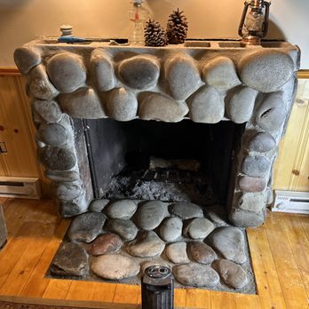 Delapp Concrete & Construction - Finished fireplace in a cabin in strawberry,ca - Masonry/Concrete Near Me Delapp Concrete & Construction - Finished fireplace in a cabin in strawberry,ca - Masonry/Concrete Near Me