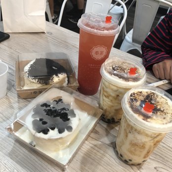 Feng Cha Teahouse - Dirty boba, strawberry overload, oreo milk foam cake & sea salt milk foam cake - Desserts Near Me - Newark, California