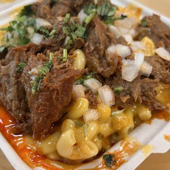 Mission Burger - Birria Mac and cheese (available only on Wednesdays and Thursdays at the time of my review) - Burgers Near Me - Austin, Texas Mission Burger - Birria Mac and cheese (available only on Wednesdays and Thursdays at the time of my review) - Burgers Near Me - Austin, Texas
