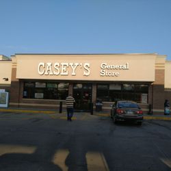 Casey's - Store front