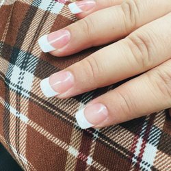 Artisan Nails & Spa - Nails French tip