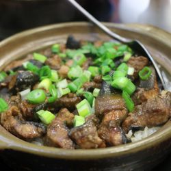 Clay Pot Cafe - Yellow eel clay pot rice