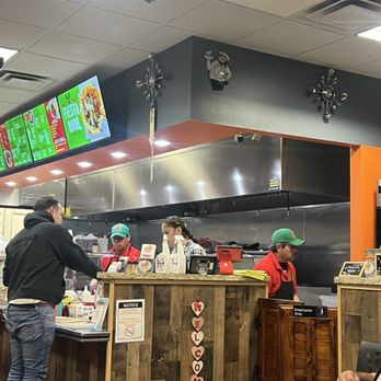 Los Taco Chefs - Kitchen - Mexican Near Me - Mesa, Arizona