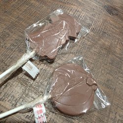 Colebrook Chocolate - Chocolate lollipop